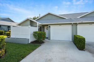 6686 Yorktown Drive, Hobe Sound, FL 33455 - MLS#R11057069