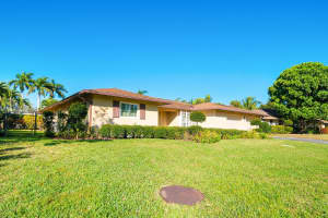 9731 Heather Circle W, Palm Beach Gardens, FL 33410 Sold 04/15/25