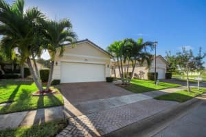 248 SW Manatee Springs Way, Port Saint Lucie, FL 34986 - MLS#R11057144
