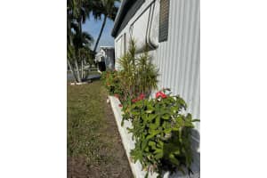 5330 NW 1st Avenue, Deerfield Beach, FL 33064 Sold 05/16/25