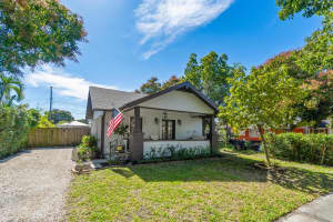 714 Tallapoosa Street, West Palm Beach, FL 33405 Sold 10/31/25