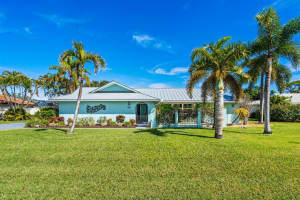 2881 SE Fairway W, Stuart, FL 34997 Sold 04/18/25