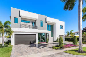 725 NE 71st Street, Boca Raton, FL 33487 - MLS#R11057364