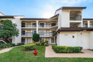 MLS# R11057367, Boynton Beach, Florida 33437