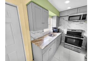 4008 Avenue I, Fort Pierce, FL 34947 Sold 03/31/25