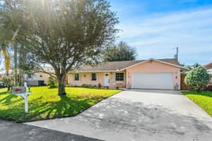 6579 Eastview Drive, Lantana, FL 33462 Sold 03/14/25