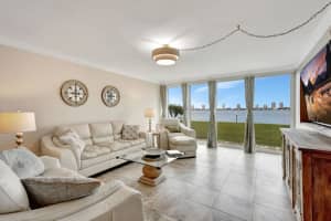 301 Lake Shore Drive 105, Lake Park, FL 33403 Sold 02/28/25