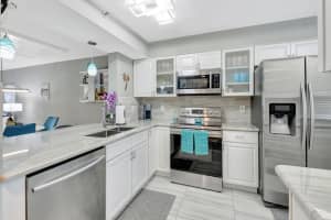14096 Huntington Pointe Drive 209, Delray Beach, FL 33484 Sold 07/11/25