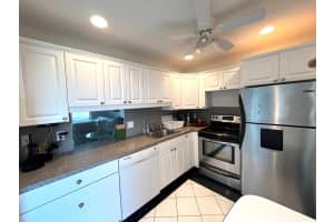 2515 NE 1st Court 411, Boynton Beach, FL 33435 - MLS#R11057568