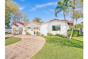 2201 NE 48th Court, Lighthouse Point, FL 33064 Sold 05/29/25