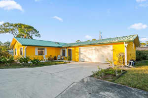 4230 SE Robert Loop Road, Stuart, FL 34997 Sold 03/24/25