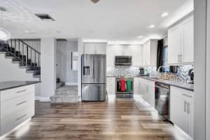 2732 Yale Lane 2732, Boynton Beach, FL 33426 Sold 02/28/25