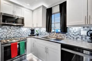 2732 Yale Lane 2732, Boynton Beach, FL 33426 Sold 02/28/25