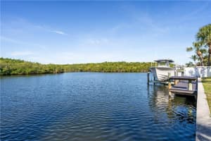 83 Queens Road, Hutchinson Island, FL 34949 Sold 12/22/25