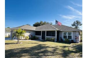 181 Englar Drive, Sebastian, FL 32958 Sold 04/04/25