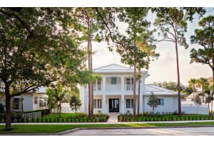 2620 Greenway Drive, Jupiter, FL 33458 Sold 05/30/25