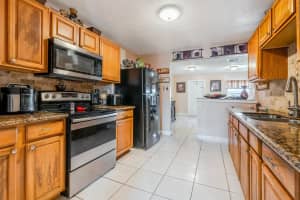 801 Summit Boulevard, West Palm Beach, FL 33405 Sold 05/22/25