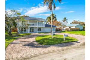 1626 Thumb Point Drive, Fort Pierce, FL 34949 Sold 04/14/25