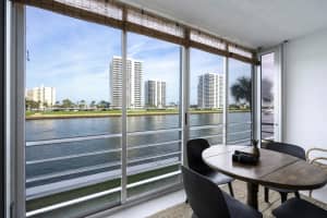 20 Yacht Club Drive 211, North Palm Beach, FL 33408 Sold 03/06/25