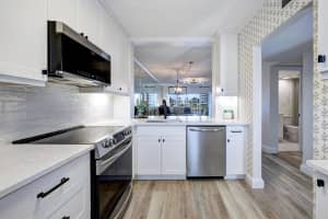 20 Yacht Club Drive 211, North Palm Beach, FL 33408 Sold 03/06/25