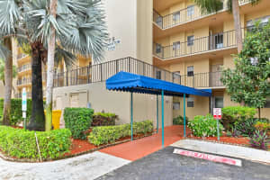 3755 Via Poinciana 601, Lake Worth, FL 33467 Sold 08/20/25