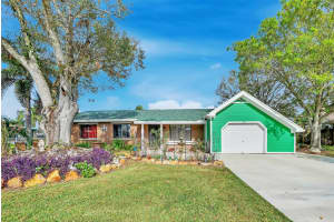 367 NE Midfield Lane, Port Saint Lucie, FL 34983 Sold 04/14/25