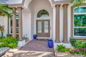 8200 Muirhead Circle, Boynton Beach, FL 33472 Sold 05/27/25