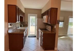 11 SW 4th Avenue 4a, Boca Raton, FL 33432 Sold 05/01/25