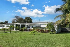 423 Hawthorne Drive, Lake Park, FL 33403 Sold 05/20/25