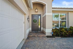 1662 NW Old Oak Terrace, Jensen Beach, FL 34957 Sold 04/29/25