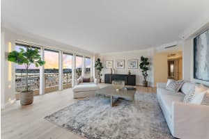 19950 Beach 6s Road 6s, Jupiter, FL 33469 Sold 04/30/25