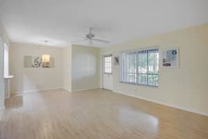 440 Pine Glen Lane C-2, Greenacres, FL 33463 Sold 02/21/25