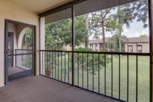 440 Pine Glen Lane C-2, Greenacres, FL 33463 Sold 02/21/25