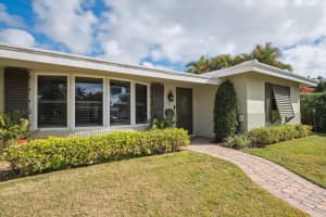 2061 NE 54th Street, Fort Lauderdale, FL 33308 - MLS#R11058013