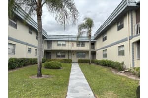 679 Brittany O 679, Delray Beach, FL 33446 Sold 04/24/25