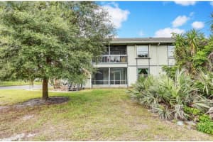 8164 Se Croft Circle B-4, Hobe Sound, FL 33455 Sold 08/28/25
