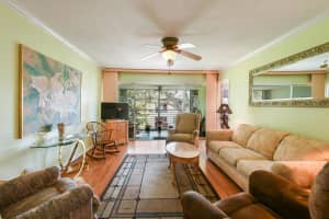 9 Westwood Avenue 201, Tequesta, FL 33469 - MLS#R11058090