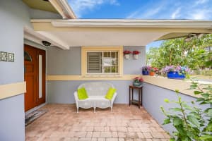 602 SE 6 Avenue, Deerfield Beach, FL 33441 Sold 07/01/25