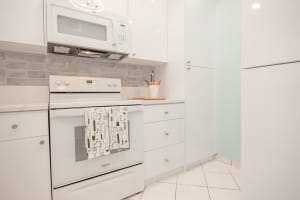 2901 Sunrise Lakes Drive E 310, Sunrise, FL 33322 - MLS#R11058150