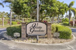 25 Vista Gardens Trail 107, Vero Beach