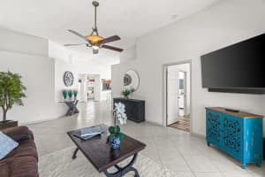 68 Heather Cove Drive, Boynton Beach, FL 33436 Sold 03/18/25