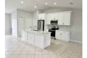 5370 NW North Lanett Circle, Port Saint Lucie, FL 34986 Sold 09/04/25