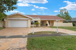 12362 Sawgrass Court, Wellington, FL 33414 Sold 06/24/25