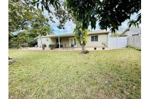 5021 Woodstone Circle N, Lake Worth, FL 33463 Sold 04/21/25