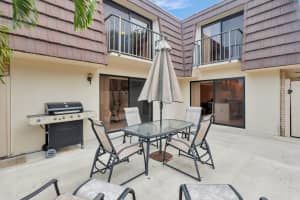 7710 77th Way, West Palm Beach, FL 33407 Sold 06/23/25