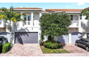 100 NW 69th Circle 24, Boca Raton, FL 33487 Sold 03/20/25