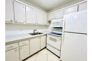 336 Northampton Q, West Palm Beach, FL 33417 Sold 05/14/25