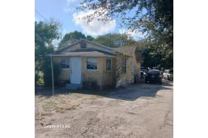 114 NW 10th Avenue, Delray Beach, FL 33444 Sold 06/06/25