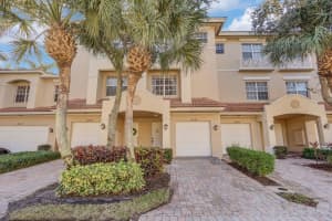 4557 Artesa Way S, Palm Beach Gardens