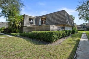625 6th Terrace Terrace, Palm Beach Gardens, FL 33418 - MLS#R11058480
